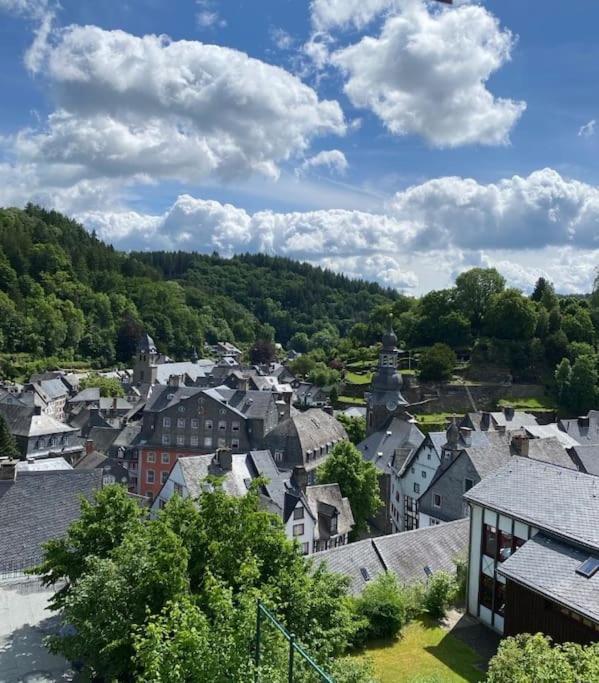 Apartament Hueftgold Schlafen & Wohnen Monschau Zewnętrze zdjęcie
